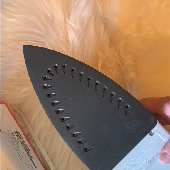 SALE!!! Steamer iron.     3 - Picture 5 of 7